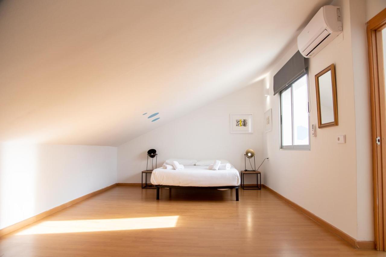 Vlc Host - Cuber Appartement Valencia Buitenkant foto